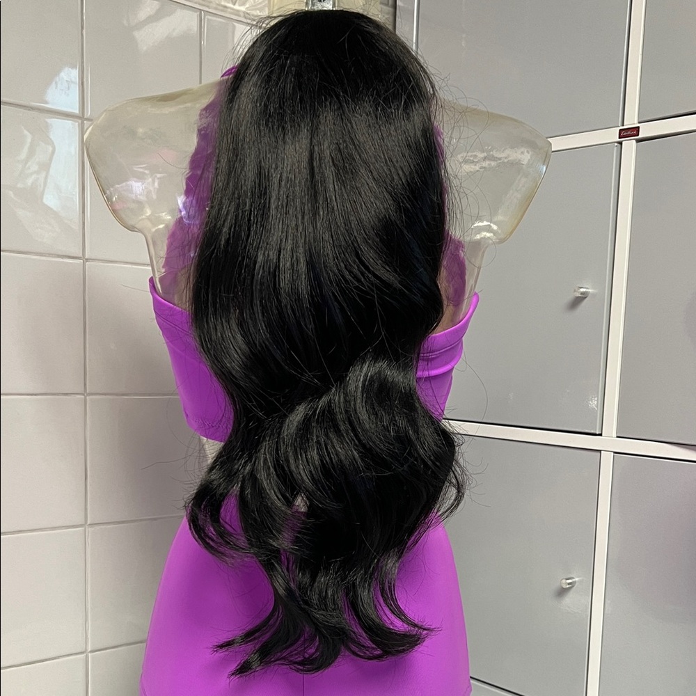 Long Luxe Layers! 1B 22” Drawstring Ponytail. Exc
